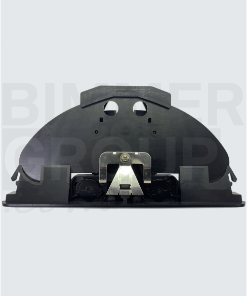 Takimmainen mukiteline BMW 5-sarjaan (E39)